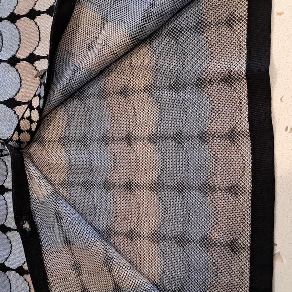 NWT Novica sweater - Picture 4 of 14